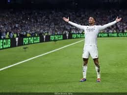 [冰雪]四川队晋级中国冰壶联赛吕梁站女子决赛.